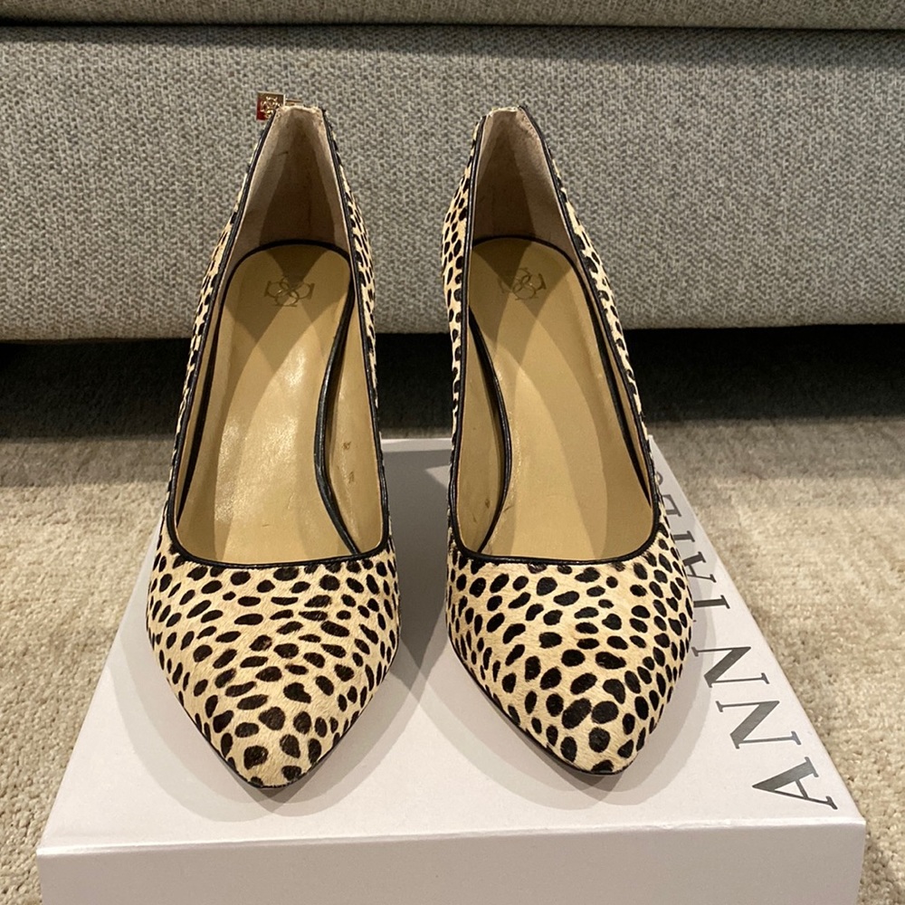 Ann Taylor Liz Zipper Heel
